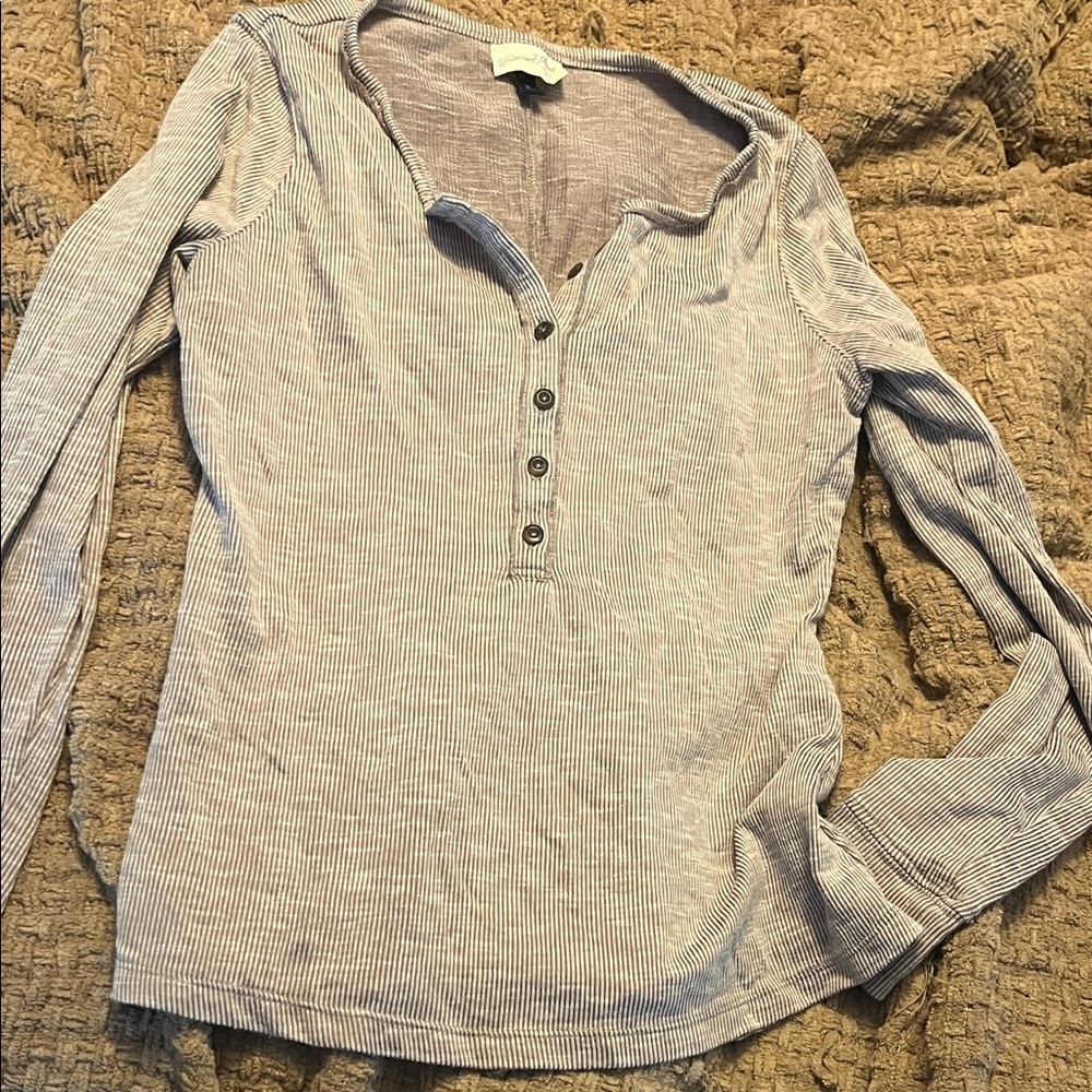 Women’s Long Sleeve with buttons